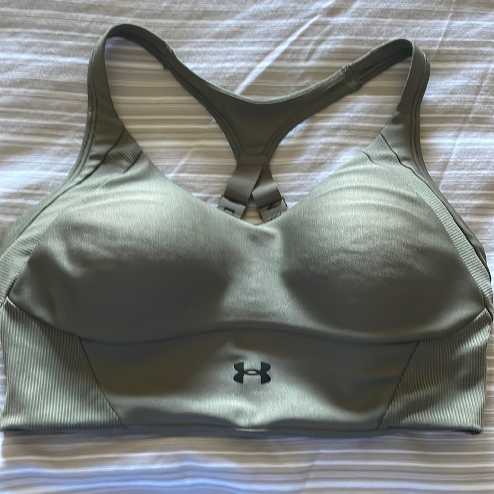 Medium padded under armour sports bra